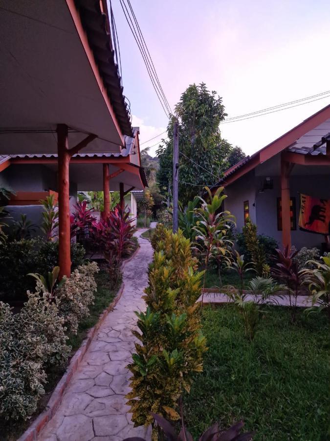 Khaolak Banana Bungalow Khao Lak Luaran gambar